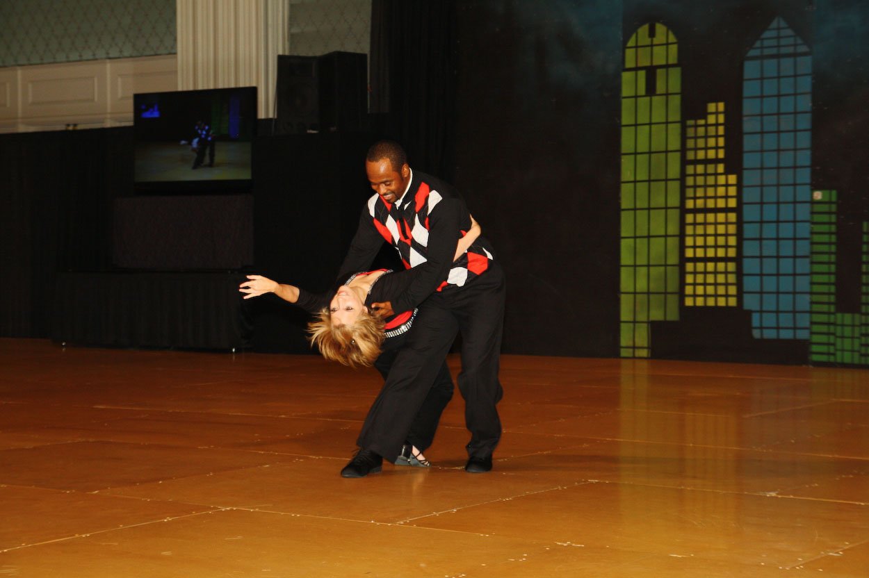 dallasdance20121100.jpg