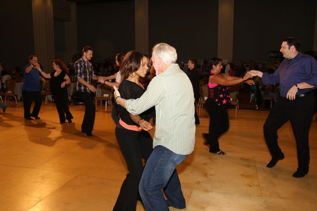 dallasdance20121406.jpg