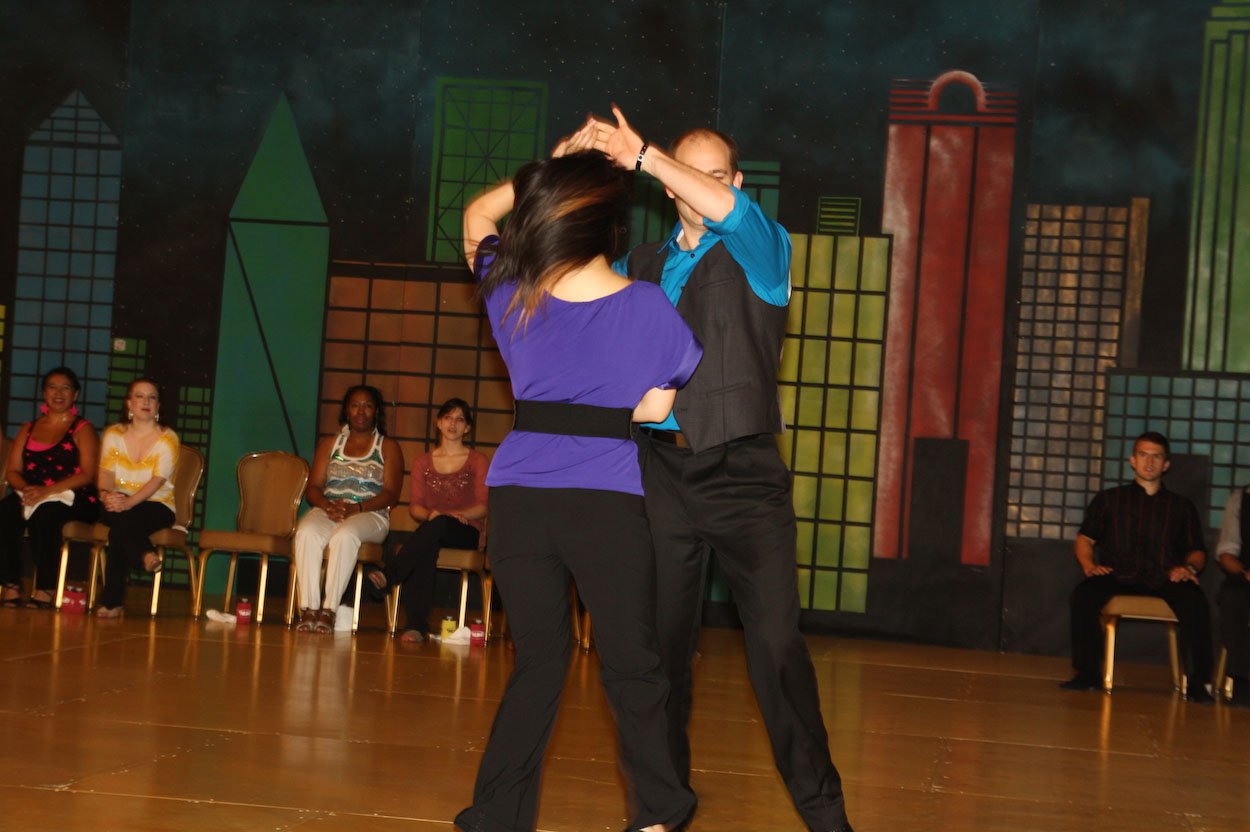 dallasdance20121522.jpg