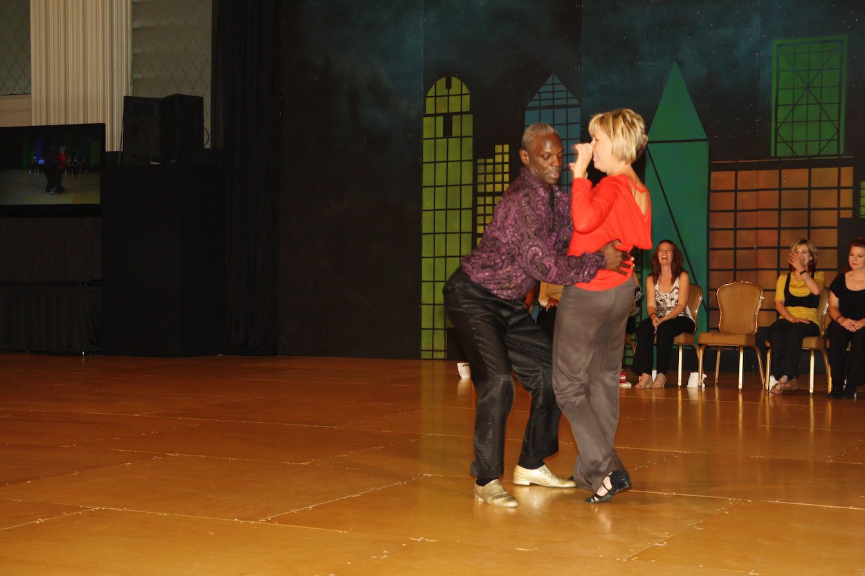 dallasdance20121627.jpg